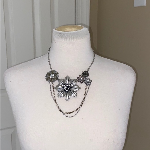 Unknown Jewelry - Beautiful necklace